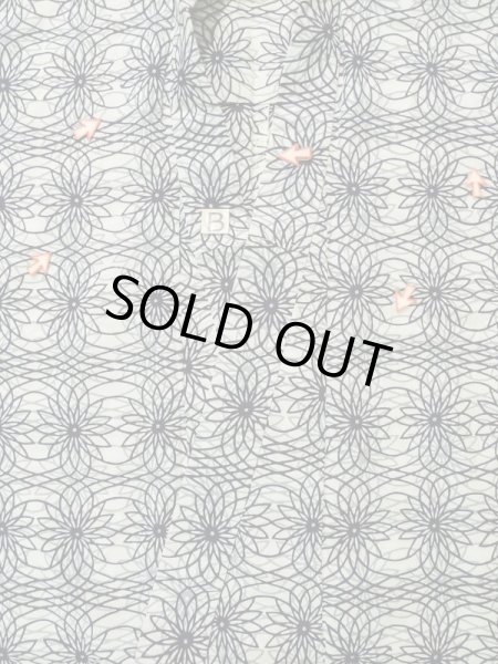 画像15: K0421N  浴衣(日本製) 女性用着物  綿麻   藍, 花 【中古】 【USED】 【リサイクル】 ★★☆☆☆ (15)