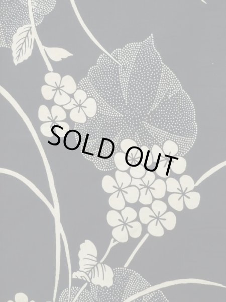 画像5: K0426N  浴衣（日本製） 女性用着物 紫陽花、1960〜1970年代 綿   藍,  【中古】 【USED】 【リサイクル】 ★★☆☆☆ (5)