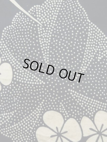 画像7: K0426N  浴衣（日本製） 女性用着物 紫陽花、1960〜1970年代 綿   藍,  【中古】 【USED】 【リサイクル】 ★★☆☆☆ (7)