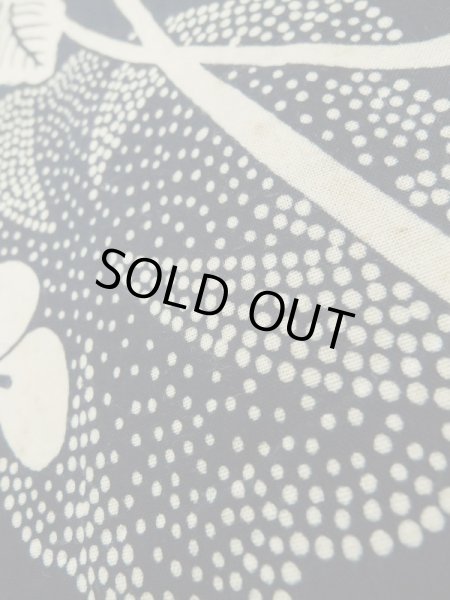 画像10: K0426N  浴衣（日本製） 女性用着物 紫陽花、1960〜1970年代 綿   藍,  【中古】 【USED】 【リサイクル】 ★★☆☆☆ (10)