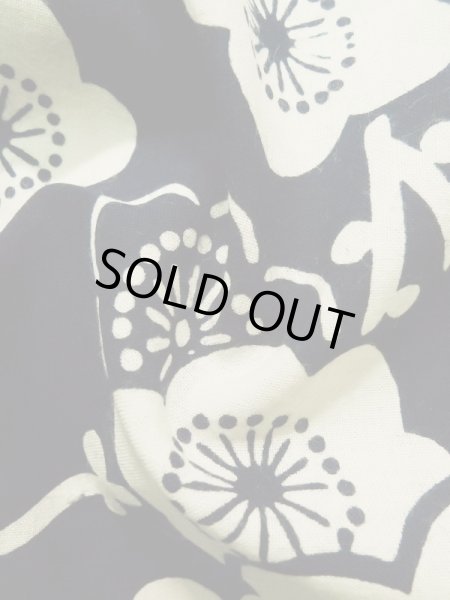 画像13: K0426O  浴衣（日本製） 女性用着物 1960〜1970年代 綿   藍, 梅 【中古】 【USED】 【リサイクル】 ★★★☆☆ (13)