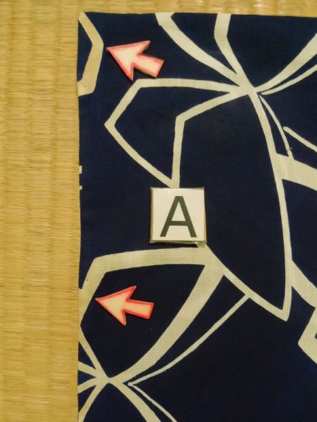 画像15: K0426S  浴衣(日本製) 女性用着物 1960〜1970年代 綿   藍, 蝶々 【中古】 【USED】 【リサイクル】 ★★☆☆☆ (15)