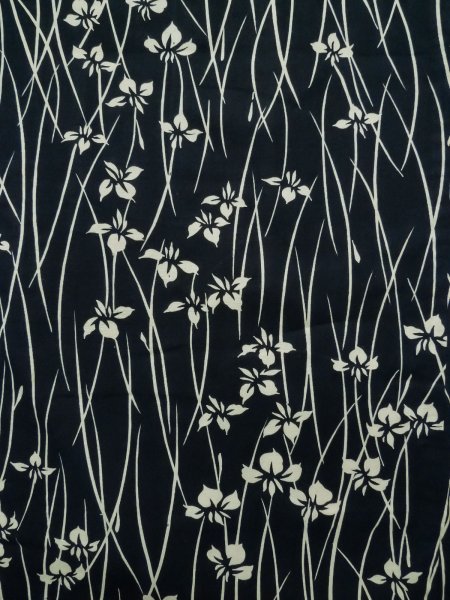 画像4: K0426V 女性用 浴衣（日本製）   綿 藍,  あやめ 【中古】【USED】【リサイクル】 ★★★☆☆【K0426V】 (4)