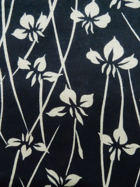 画像8: K0426V 女性用 浴衣（日本製）   綿 藍,  あやめ 【中古】【USED】【リサイクル】 ★★★☆☆【K0426V】 (8)