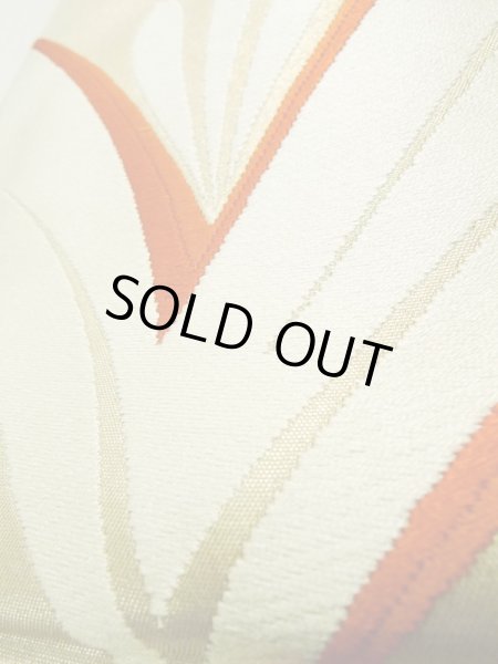 画像8: K0506N 袋帯  女性用着物 シルク(正絹)   シルバー(銀) 抽象的模様   【中古】 【USED】 【リサイクル】 ★★★☆☆ (8)