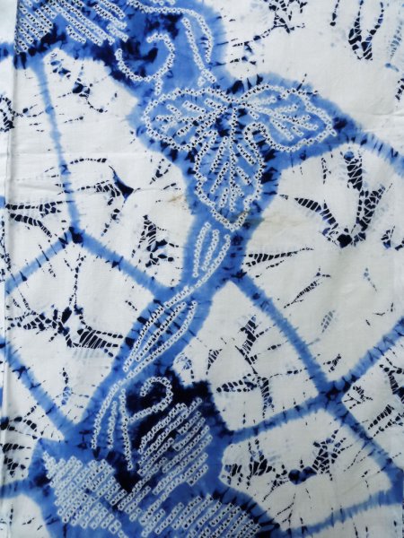 画像4: K0526C 女性用 浴衣（日本製）  有松絞り  綿 淡い藍,  葉 【中古】【USED】【リサイクル】 ★★☆☆☆【K0526C】 (4)