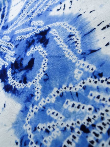 画像11: K0526C 女性用 浴衣（日本製）  有松絞り  綿 淡い藍,  葉 【中古】【USED】【リサイクル】 ★★☆☆☆【K0526C】 (11)