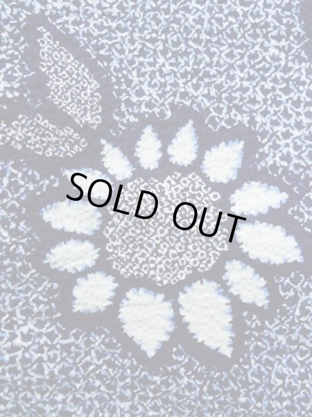 画像6: K0526V  浴衣(日本製) 女性用着物 1980-1990年代 化繊 ヘザー(杢)  青, 花 【中古】 【USED】 【リサイクル】 ★★☆☆☆ (6)