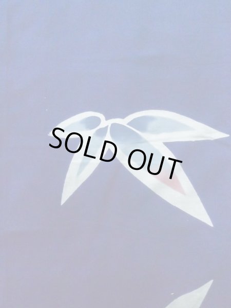 画像4: K0526Y  注染浴衣 女性用着物 1980-1990年代 綿   藍, 笹 【中古】 【USED】 【リサイクル】 ★★☆☆☆ (4)