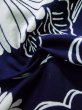 画像12: K0527B  浴衣（日本製） 女性用着物 1970-1980年代 綿   藍, 花 【中古】 【USED】 【リサイクル】 ★★☆☆☆ (12)