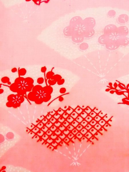 画像8: K0602I  襦袢 女性用着物  モスリン   ピンク, 梅 【中古】 【USED】 【リサイクル】 ★☆☆☆☆ (8)