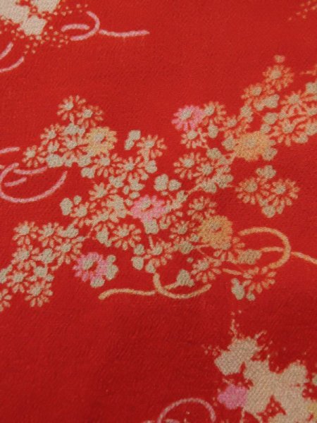 画像7: K0603D  襦袢 女性用着物 子供用 シルク(正絹)   赤, 花 【中古】 【USED】 【リサイクル】 ★★☆☆☆ (7)