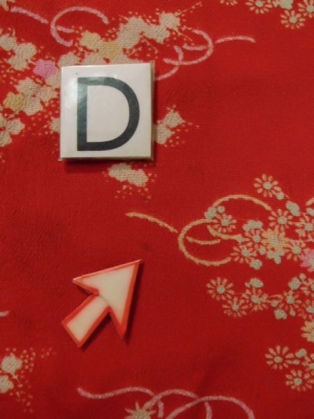 画像18: K0603D  襦袢 女性用着物 子供用 シルク(正絹)   赤, 花 【中古】 【USED】 【リサイクル】 ★★☆☆☆ (18)