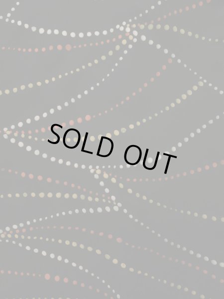 画像3: K0609M  羽織 女性用着物  シルク(正絹)   黒, 抽象的模様 【中古】 【USED】 【リサイクル】 ★★☆☆☆ (3)