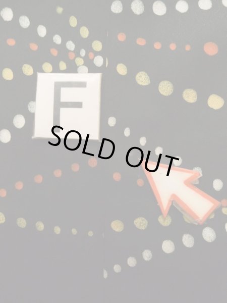 画像19: K0609M  羽織 女性用着物  シルク(正絹)   黒, 抽象的模様 【中古】 【USED】 【リサイクル】 ★★☆☆☆ (19)