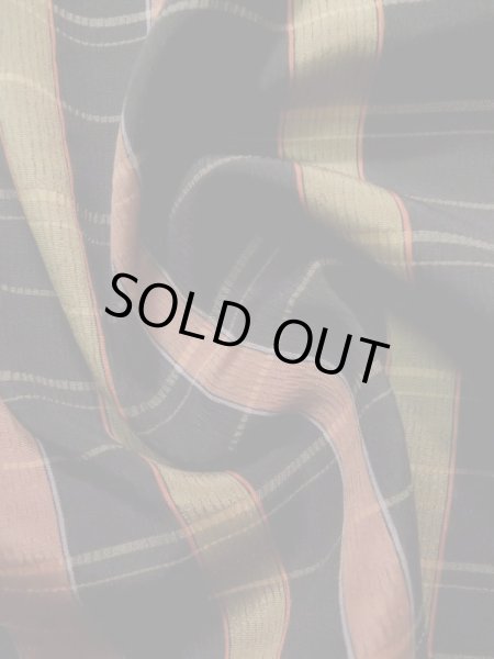 画像9: K0616K  羽織 女性用着物  シルク(正絹)   黒, チェック柄 【中古】 【USED】 【リサイクル】 ★☆☆☆☆ (9)