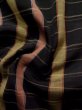 画像10: K0616K  羽織 女性用着物  シルク（正絹）   黒, チェック柄 【中古】 【USED】 【リサイクル】 ★☆☆☆☆ (10)