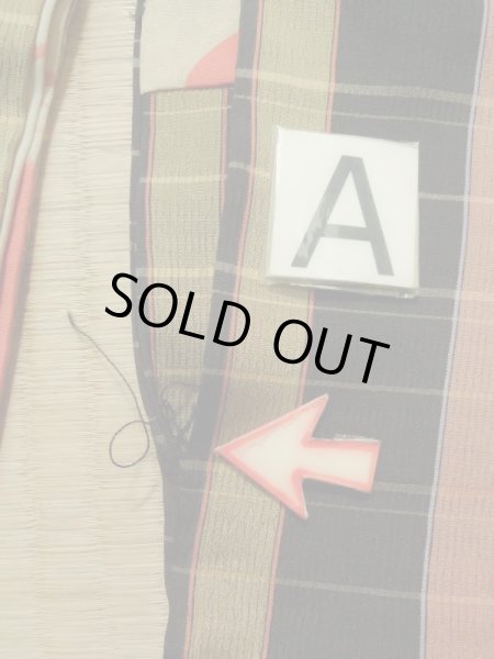 画像13: K0616K  羽織 女性用着物  シルク(正絹)   黒, チェック柄 【中古】 【USED】 【リサイクル】 ★☆☆☆☆ (13)