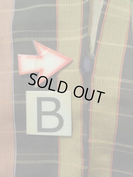 画像14: K0616K  羽織 女性用着物  シルク(正絹)   黒, チェック柄 【中古】 【USED】 【リサイクル】 ★☆☆☆☆ (14)