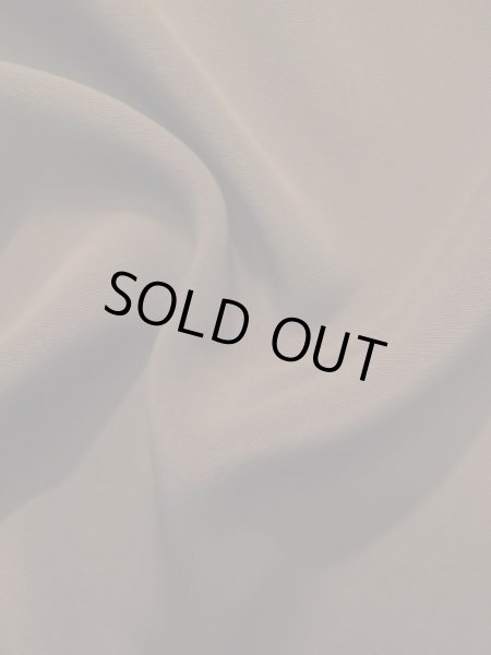 画像10: K0701A  羽織 女性用着物  シルク（正絹） 淡い  ブラウン（茶色）,  【中古】 【USED】 【リサイクル】 ★★★☆☆ (10)