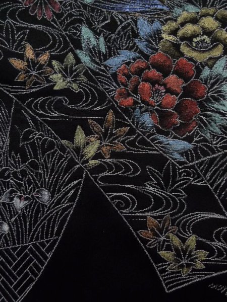 画像6: K0712B Mint  羽織 女性用着物 短冊 シルク(正絹)   黒, ぼたん 【中古】 【USED】 【リサイクル】 ★★★★☆ (6)