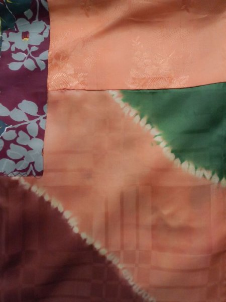 画像14: K0712K  羽織 女性用着物  シルク(正絹)   紫, ぼたん 【中古】 【USED】 【リサイクル】 ★★★☆☆ (14)