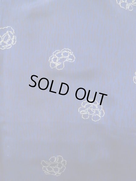 画像3: K0712L  羽織 女性用着物  シルク(正絹)   青, 花 【中古】 【USED】 【リサイクル】 ★★☆☆☆ (3)