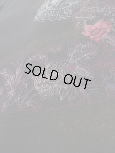 画像8: K0714A  羽織 女性用着物 陶器 シルク(正絹)   黒, 唐花 【中古】 【USED】 【リサイクル】 ★★★☆☆ (8)