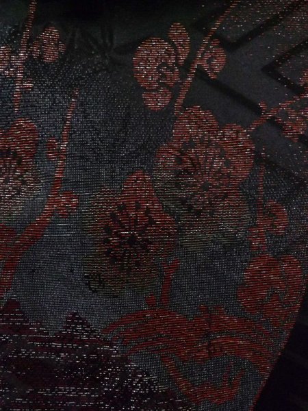 画像4: K0714B  羽織 女性用着物  シルク(正絹)   黒, 梅 【中古】 【USED】 【リサイクル】 ★★★★☆ (4)