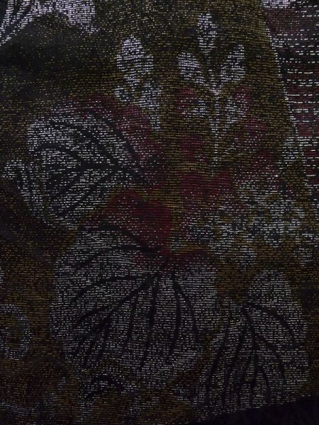 画像6: K0714B  羽織 女性用着物  シルク(正絹)   黒, 梅 【中古】 【USED】 【リサイクル】 ★★★★☆ (6)