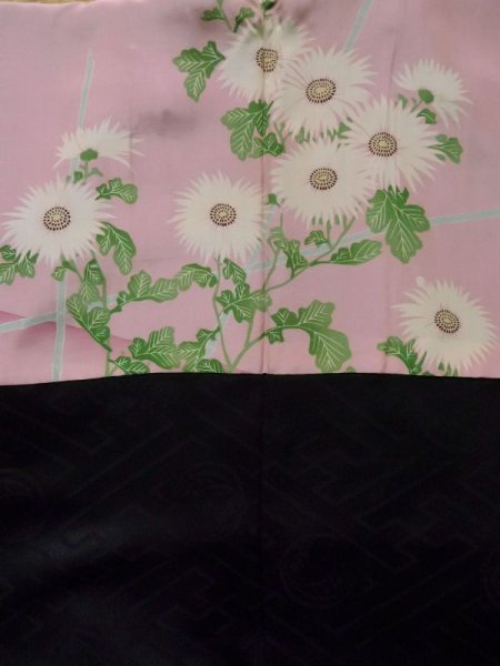 画像12: K0714B  羽織 女性用着物  シルク(正絹)   黒, 梅 【中古】 【USED】 【リサイクル】 ★★★★☆ (12)