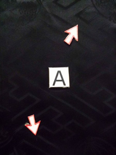 画像14: K0714B  羽織 女性用着物  シルク(正絹)   黒, 梅 【中古】 【USED】 【リサイクル】 ★★★★☆ (14)