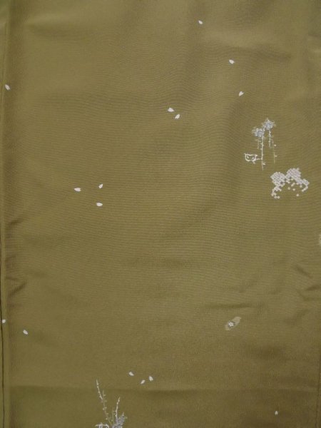 画像4: K0728K  小紋 女性用着物  化繊 淡い  ブラウン(茶色), 花 【中古】 【USED】 【リサイクル】 ★★☆☆☆ (4)