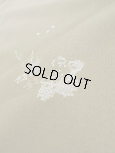 画像10: K0728K  小紋 女性用着物  化繊 淡い  ブラウン（茶色）, 花 【中古】 【USED】 【リサイクル】 ★★☆☆☆ (10)