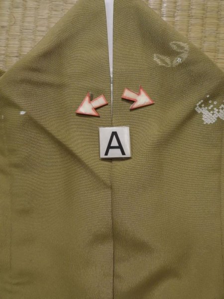 画像14: K0728K  小紋 女性用着物  化繊 淡い  ブラウン(茶色), 花 【中古】 【USED】 【リサイクル】 ★★☆☆☆ (14)