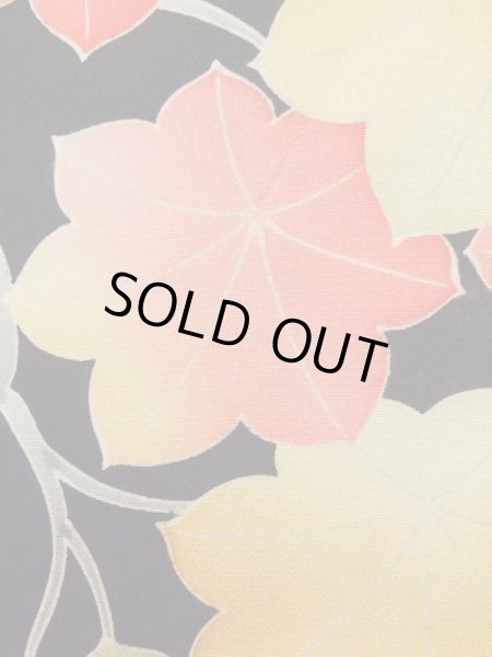 画像7: K0804N  小紋 女性用着物  シルク(正絹)   黒, もみじ 【中古】 【USED】 【リサイクル】 ★★☆☆☆ (7)