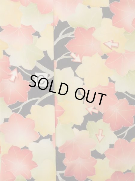 画像16: K0804N  小紋 女性用着物  シルク(正絹)   黒, もみじ 【中古】 【USED】 【リサイクル】 ★★☆☆☆ (16)