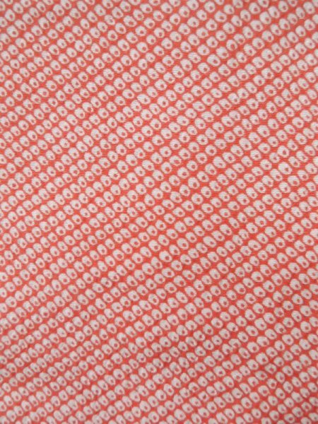 画像5: K0818O  小紋 女性用着物  シルク(正絹) 淡い  朱赤, かのこ 【中古】 【USED】 【リサイクル】 ★★★☆☆ (5)