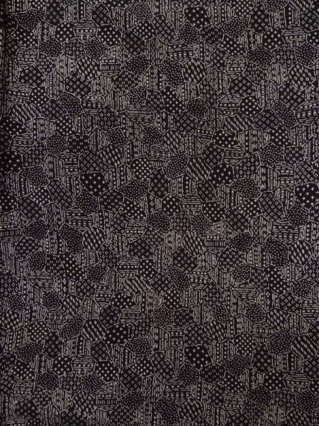 画像3: K0820K  江戸小紋 女性用着物  シルク(正絹)   黒, 氷割 【中古】 【USED】 【リサイクル】 ★★☆☆☆ (3)