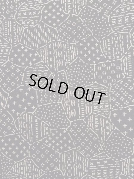 画像5: K0820K  江戸小紋 女性用着物  シルク（正絹）   黒, 氷割 【中古】 【USED】 【リサイクル】 ★★☆☆☆ (5)