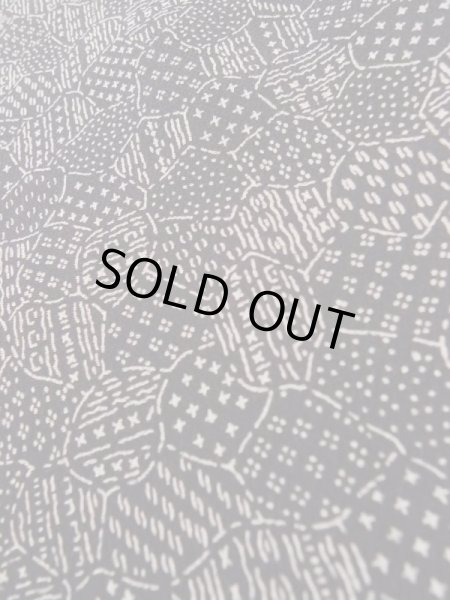 画像8: K0820K  江戸小紋 女性用着物  シルク（正絹）   黒, 氷割 【中古】 【USED】 【リサイクル】 ★★☆☆☆ (8)