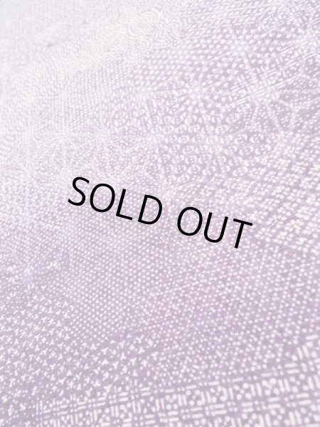 画像11: K0820U  江戸小紋 女性用着物  シルク(正絹)   藤, 幾何学模様 【中古】 【USED】 【リサイクル】 ★★★★☆ (11)