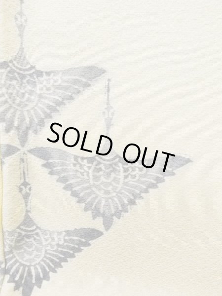 画像7: K0820W  小紋 女性用着物  シルク（正絹）   オフ　ホワイト, 鳥 【中古】 【USED】 【リサイクル】 ★★☆☆☆ (7)