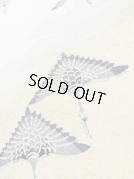 画像10: K0820W  小紋 女性用着物  シルク（正絹）   オフ　ホワイト, 鳥 【中古】 【USED】 【リサイクル】 ★★☆☆☆ (10)