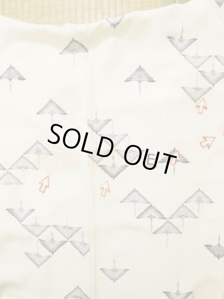 画像18: K0820W  小紋 女性用着物  シルク（正絹）   オフ　ホワイト, 鳥 【中古】 【USED】 【リサイクル】 ★★☆☆☆ (18)