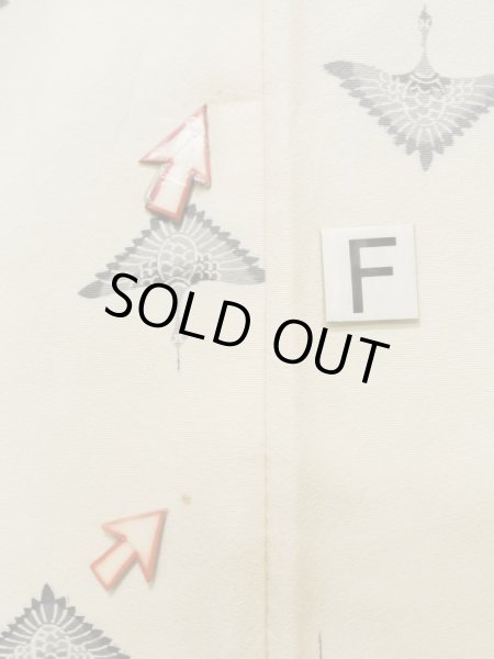 画像19: K0820W  小紋 女性用着物  シルク（正絹）   オフ　ホワイト, 鳥 【中古】 【USED】 【リサイクル】 ★★☆☆☆ (19)