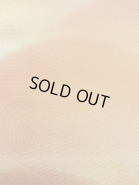 画像6: K0821C  小紋 女性用着物  シルク（正絹） 淡い  コーラル, 山 【中古】 【USED】 【リサイクル】 ★★★☆☆ (6)