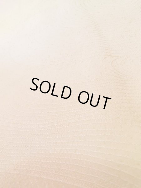 画像9: K0821C  小紋 女性用着物  シルク（正絹） 淡い  コーラル, 山 【中古】 【USED】 【リサイクル】 ★★★☆☆ (9)