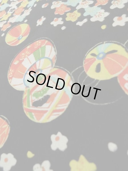 画像8: K1008C  羽織 女性用着物 毬 シルク(正絹)   黒, 梅 【中古】 【USED】 【リサイクル】 ★★★☆☆ (8)