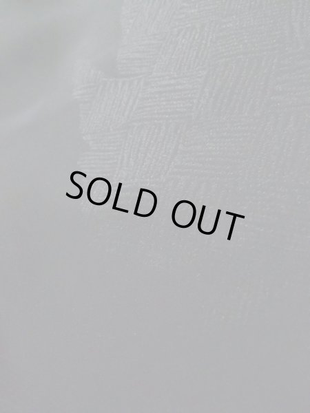 画像11: K1008J  羽織 女性用着物  シルク（正絹）   黒, 唐草 【中古】 【USED】 【リサイクル】 ★★★☆☆ (11)